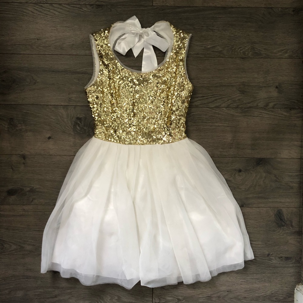 B.Darlin White Dress - Size: 3/4